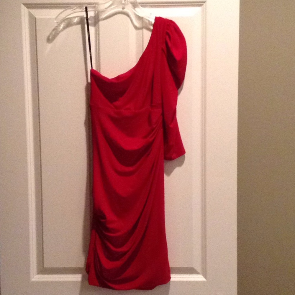 Red party dress